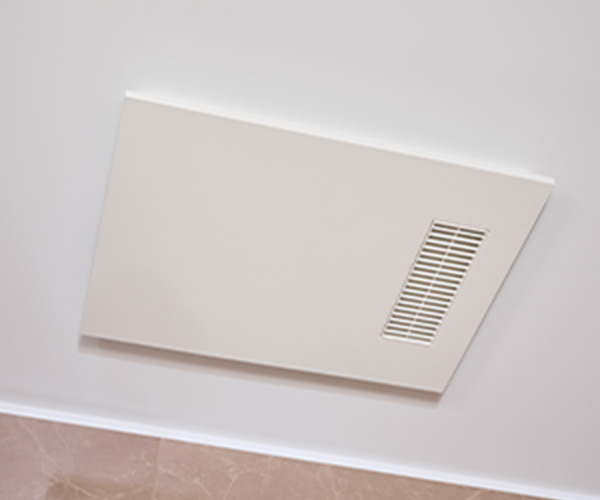 浴室換気暖房乾燥機